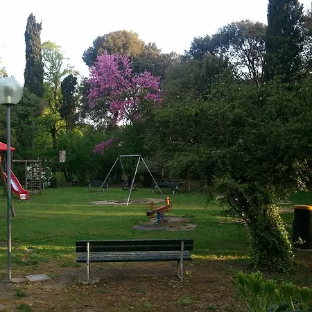 ホテル Athena 2*